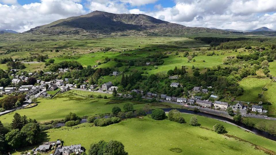 Elen's Castle 3* Dolwyddelan